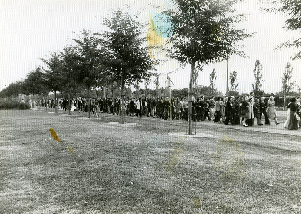 Manifestation organisée dans la ZUP Sud lors des grèves des salariés Mammouth et Printemps, septembre 1975.
